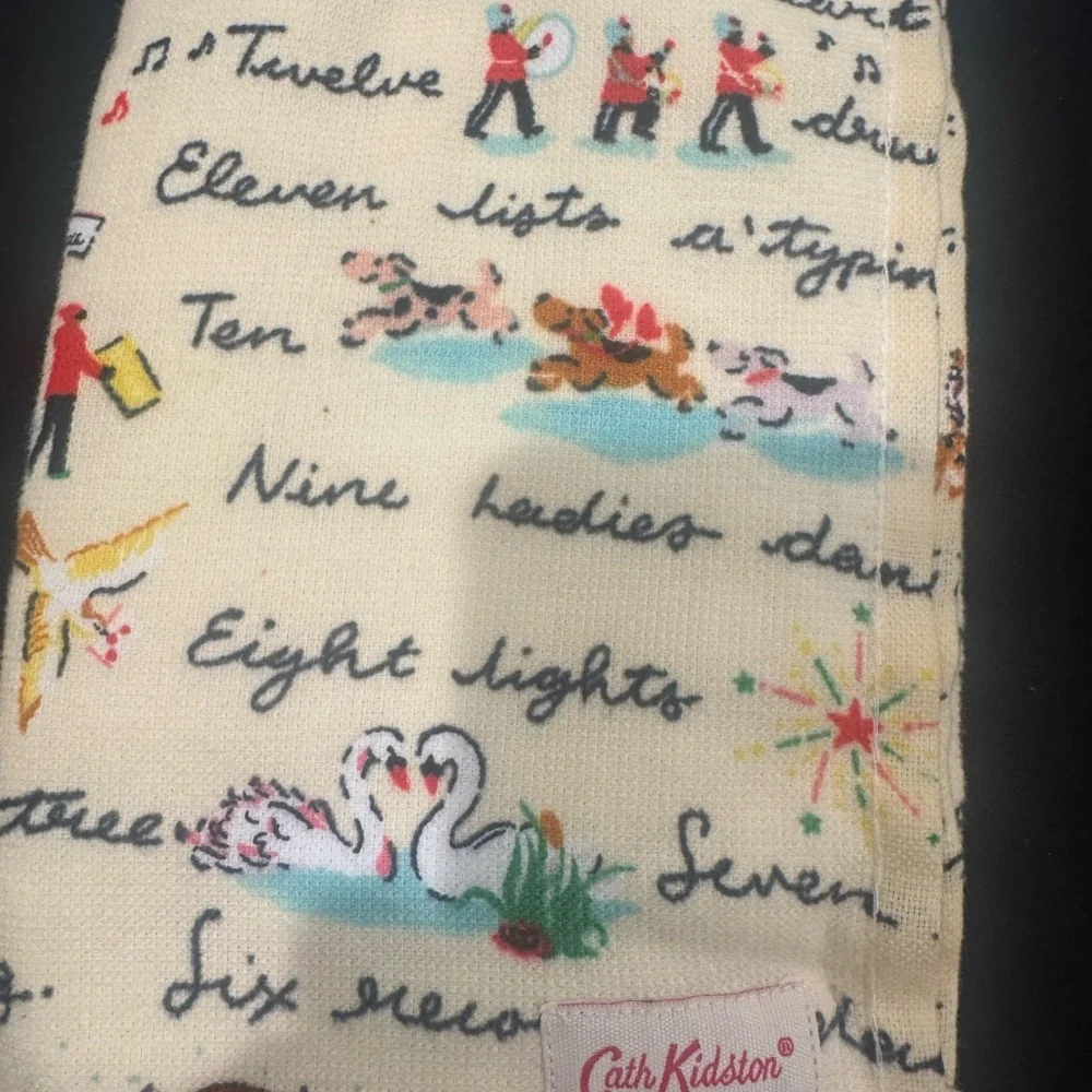 3 Cath Kidston “12 days of Christmas-cream” Printed Towels-GREAT hostess gift 🎁